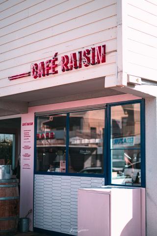 coffee shop gruissan plage 